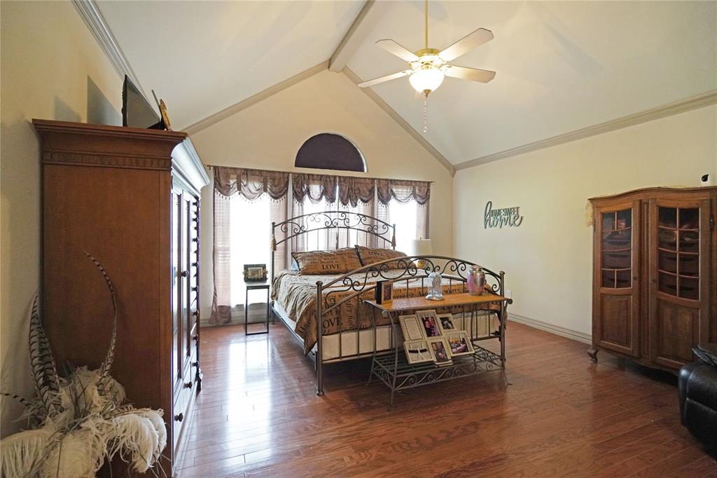 2152 Chisholm Trail Property Photo 15