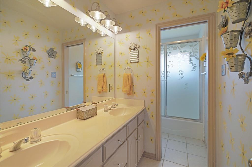 2152 Chisholm Trail Property Photo 21