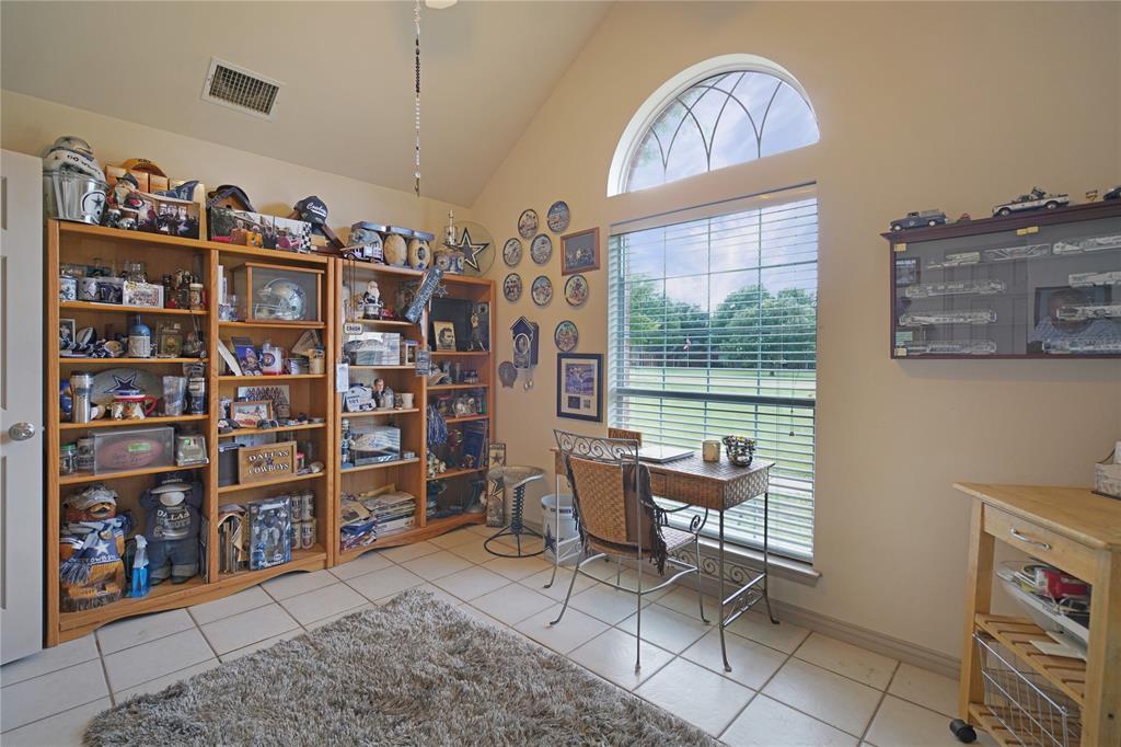2152 Chisholm Trail Property Photo 24