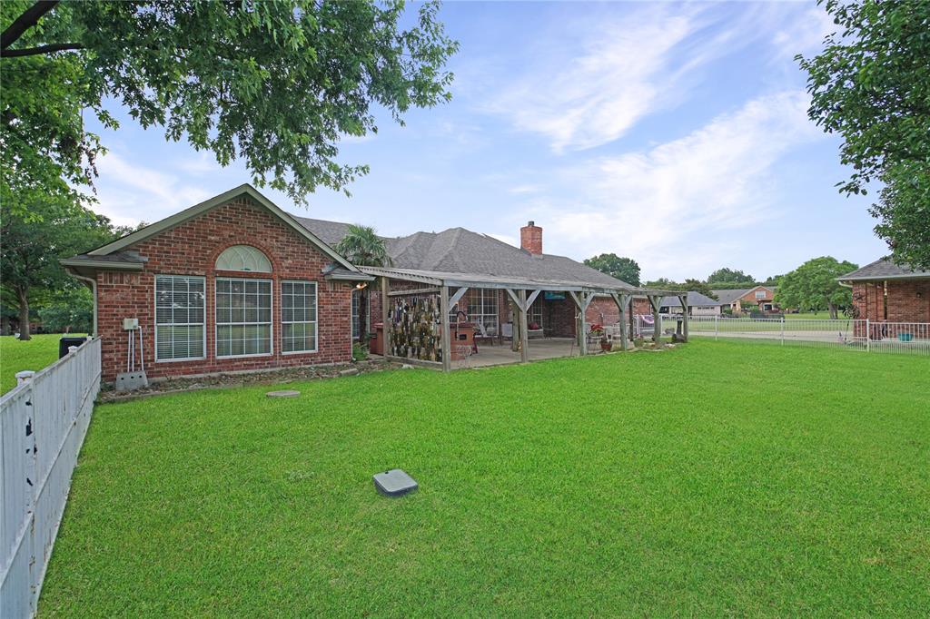 2152 Chisholm Trail Property Photo 31