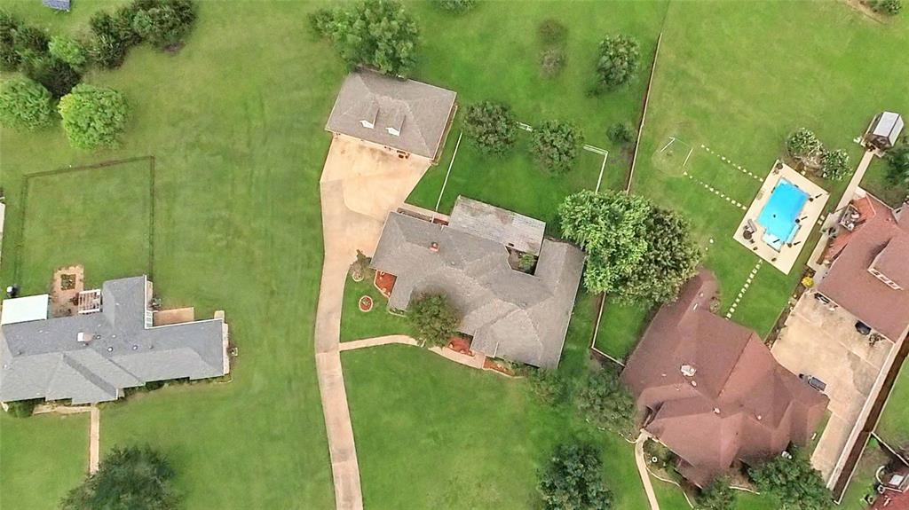 2152 Chisholm Trail Property Photo 39