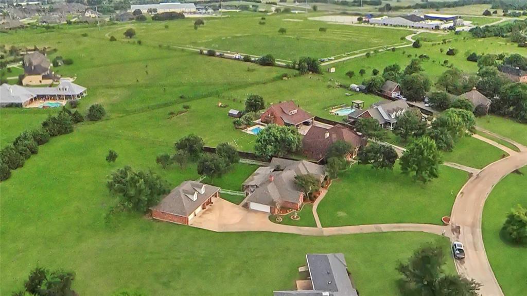 2152 Chisholm Trail Property Photo 40