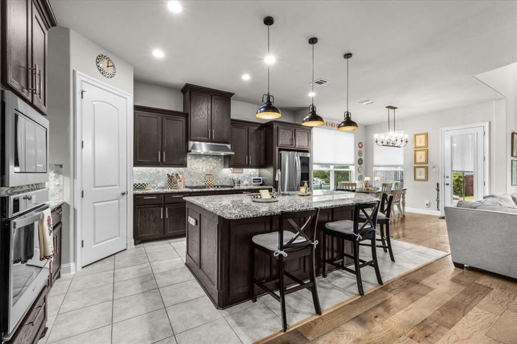 1725 Crested Ridge Road Property Photo 10