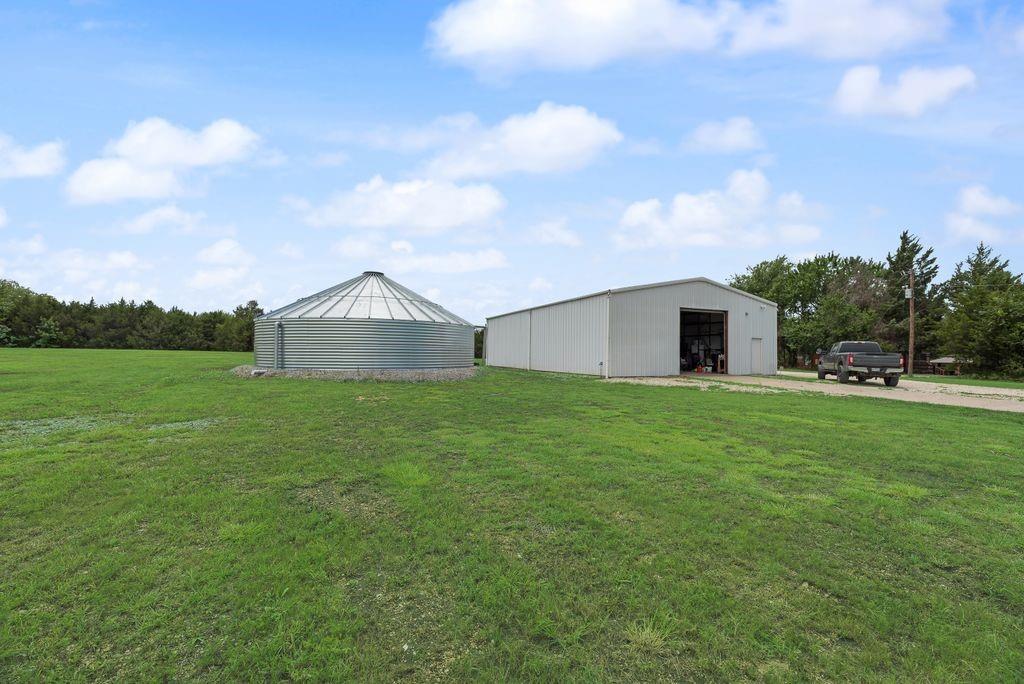 1070 County Road 3030 Property Photo 14