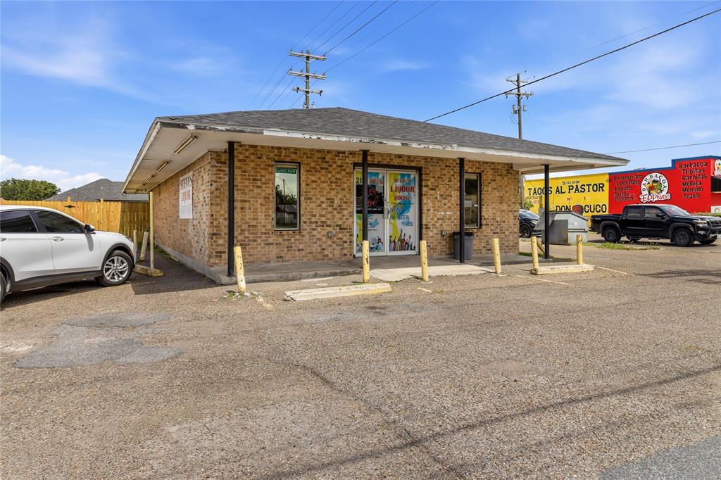 2101 N Raul Longoria Road Property Photo 5