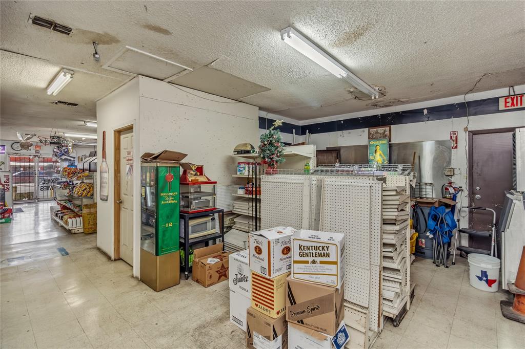 2101 N Raul Longoria Road Property Photo 9