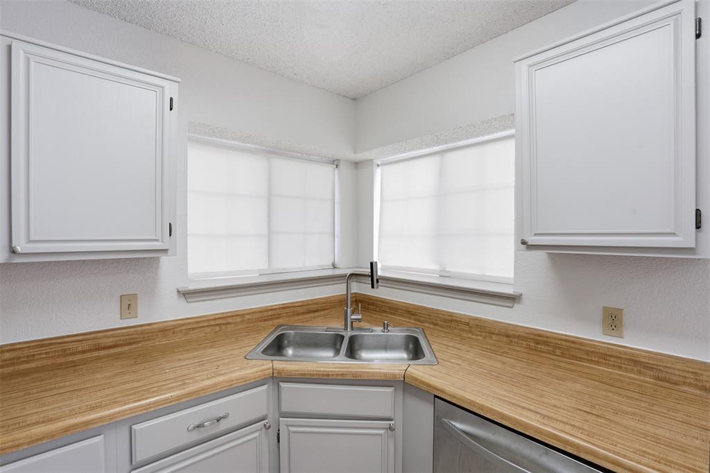 1122 Hidden Creek Drive Property Photo 14