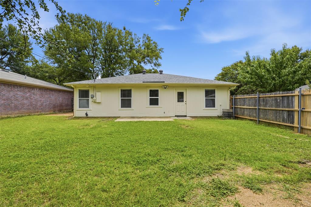 1122 Hidden Creek Drive Property Photo 24