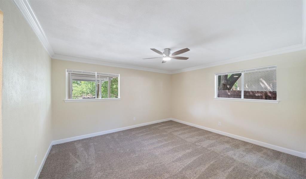 110 Linda Lane Property Photo 13
