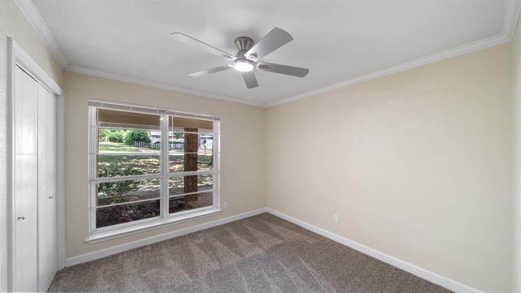 110 Linda Lane Property Photo 17