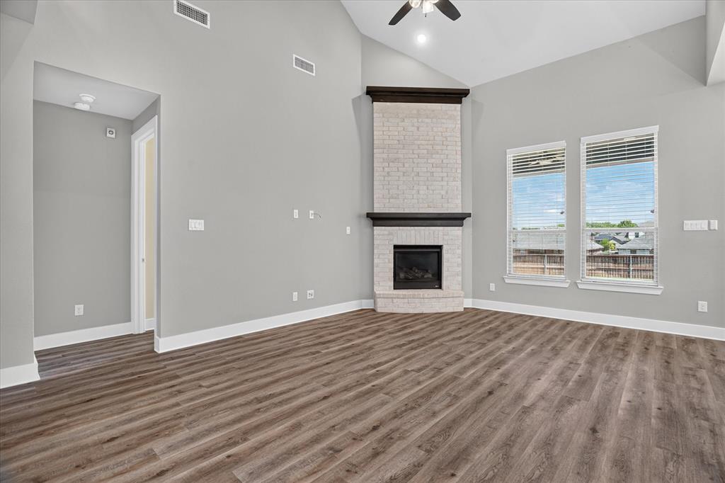 1501 Misty Pasture Way Property Photo 5
