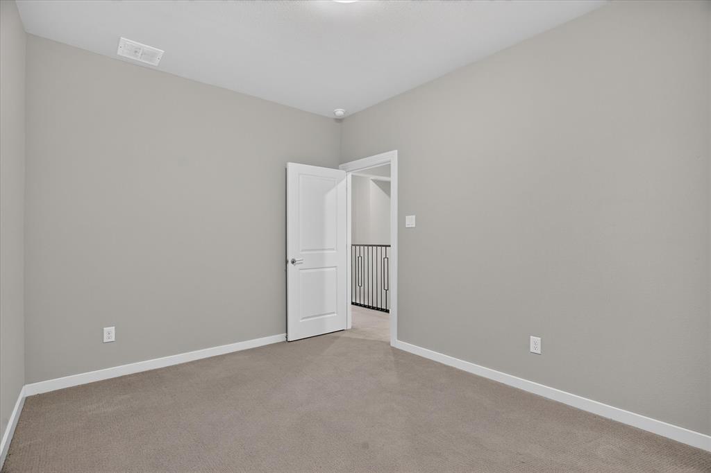 1501 Misty Pasture Way Property Photo 27