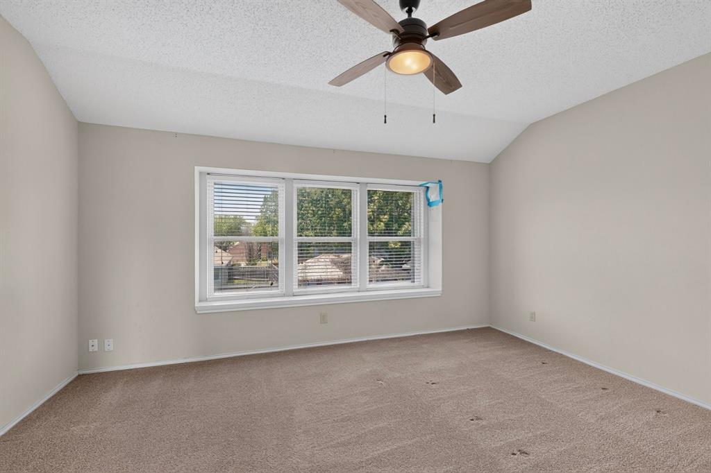 7929 Whispering Woods Lane Property Photo 22