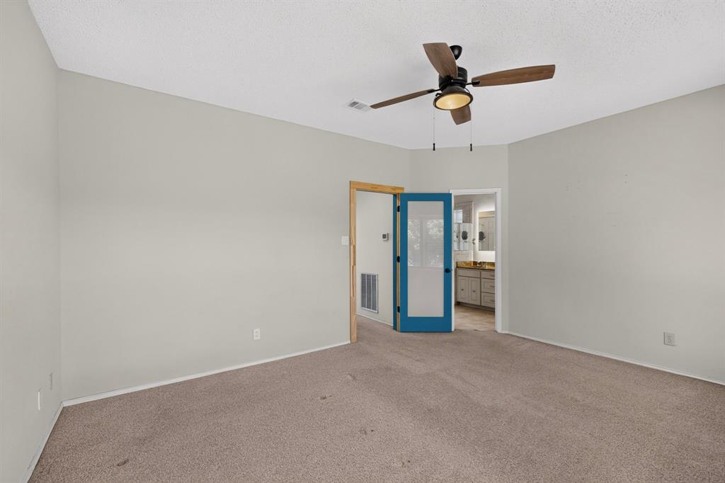 7929 Whispering Woods Lane Property Photo 23