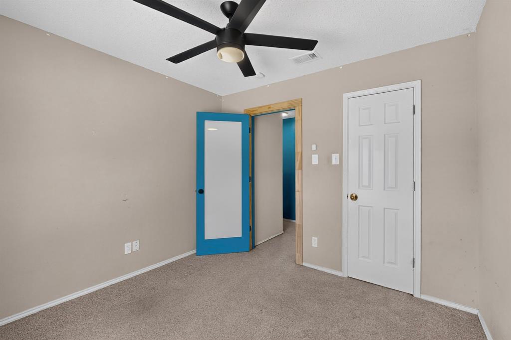 7929 Whispering Woods Lane Property Photo 35