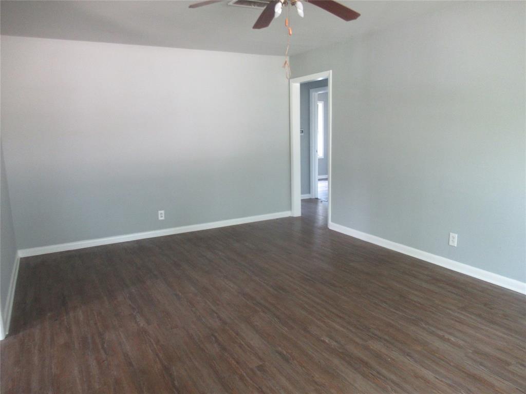 2513 Rosedale Place Property Photo 3
