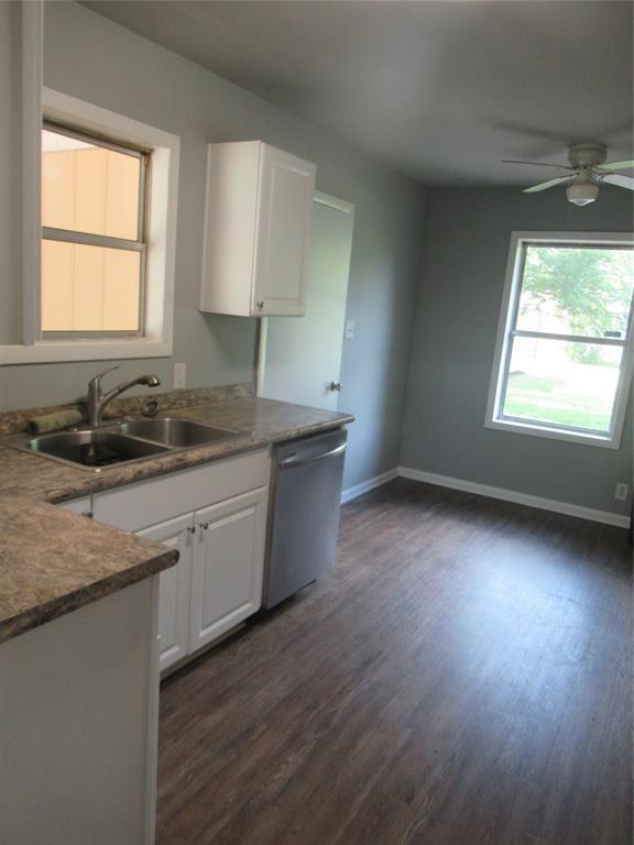 2513 Rosedale Place Property Photo 6