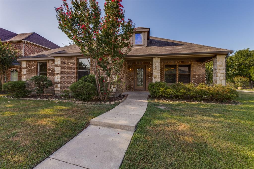 213 Midnight Drive Property Photo 1