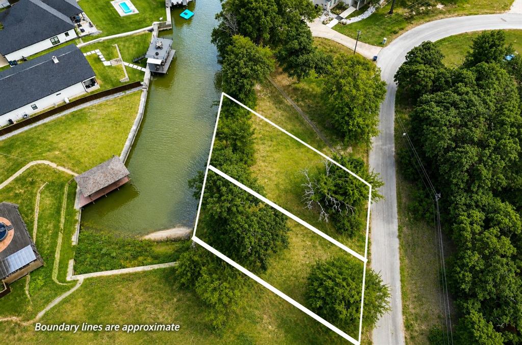 Lot 203 Seaside Drive Property Photo 1