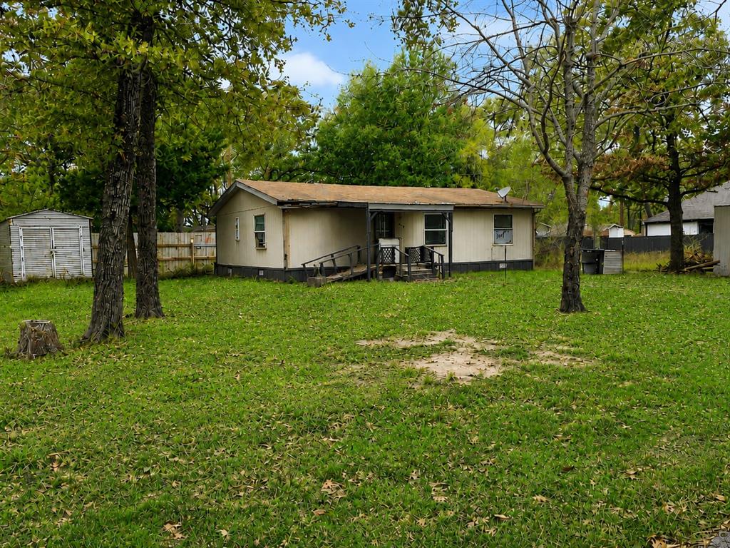 143 Chillacothe Trail Property Photo 1