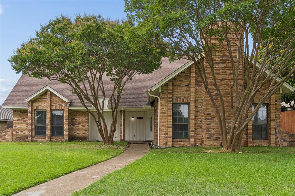 1503 Springtree Circle Property Photo 4