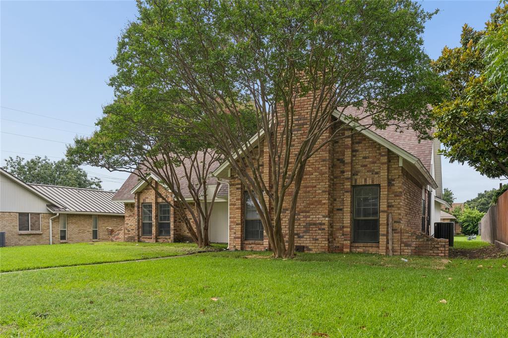 1503 Springtree Circle Property Photo 6