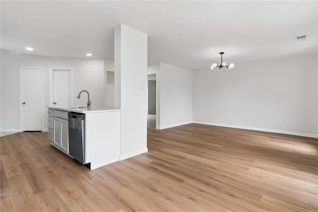 1503 Springtree Circle Property Photo 19