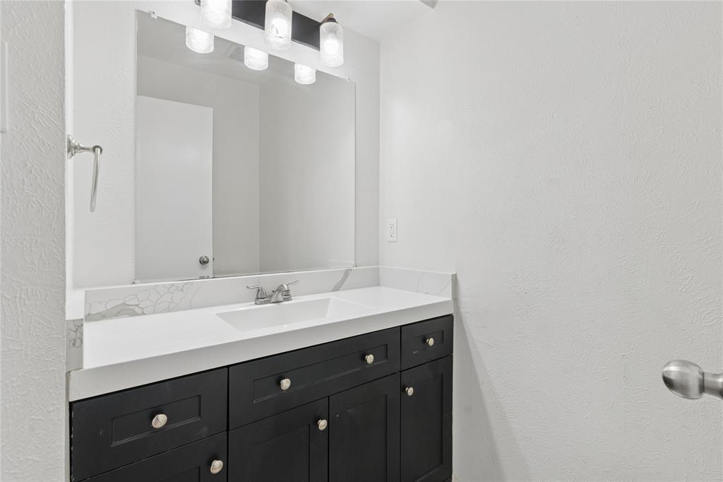 1503 Springtree Circle Property Photo 22