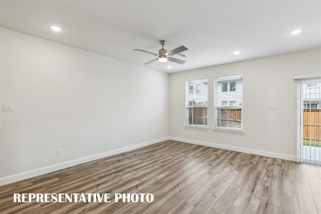 3725 Pierce Lane Property Photo 4