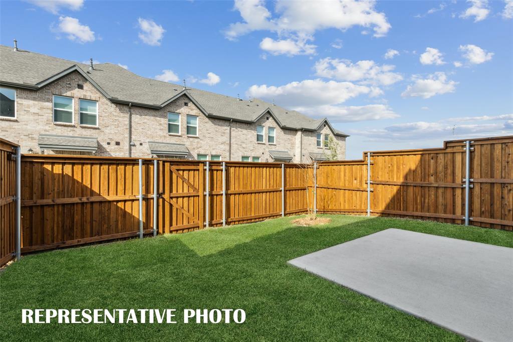 3725 Pierce Lane Property Photo 13