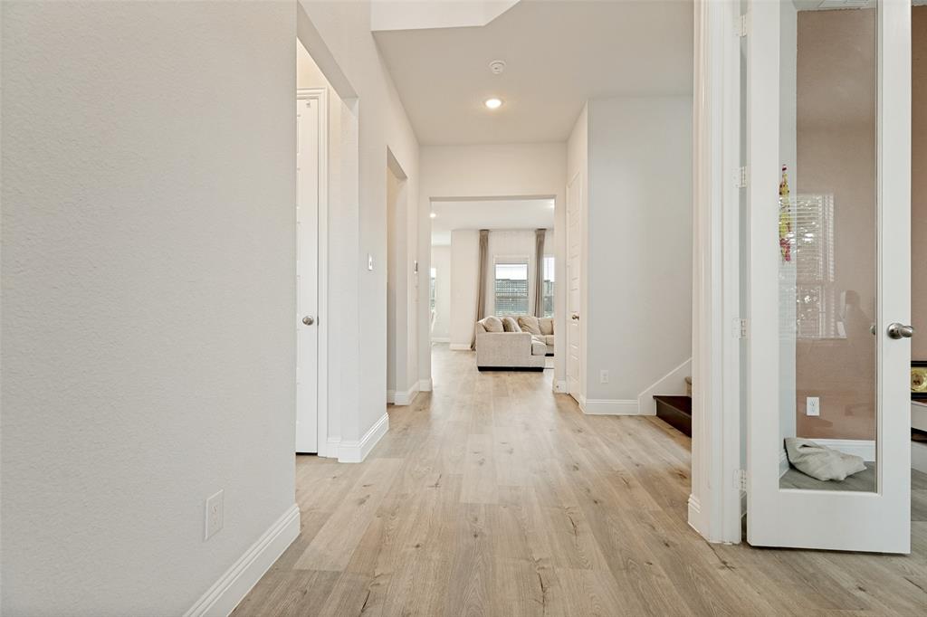 16931 Maple Bend Drive Property Photo 6