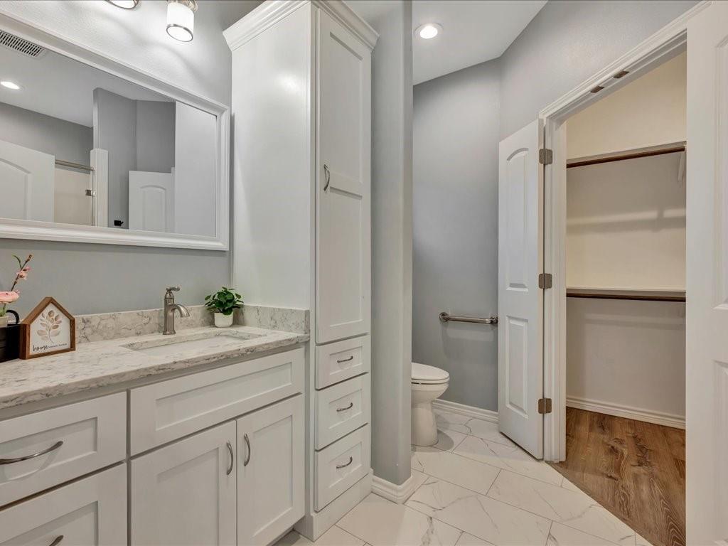 309 Saddle Brook Drive Property Photo 25