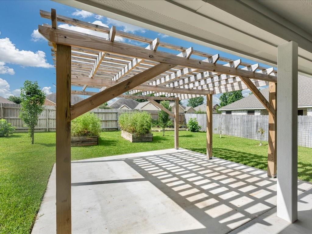 309 Saddle Brook Drive Property Photo 31