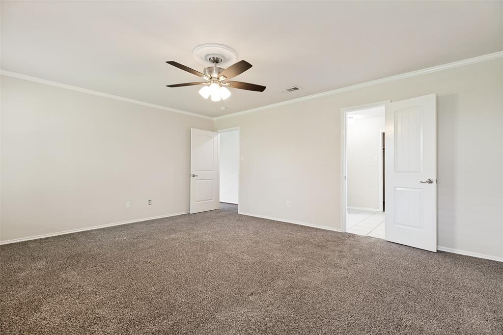 728 Mahogany Drive Property Photo 11