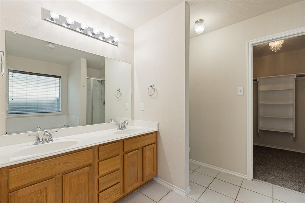 728 Mahogany Drive Property Photo 13