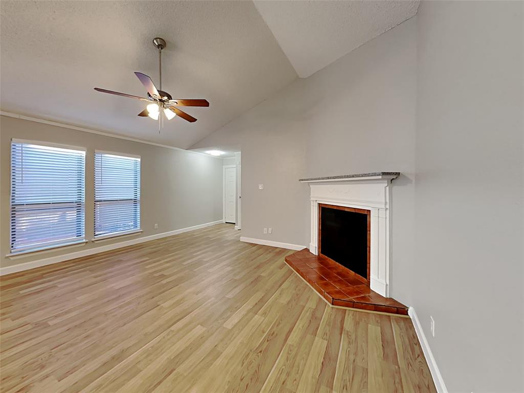 328 Teakwood Lane Property Photo 6