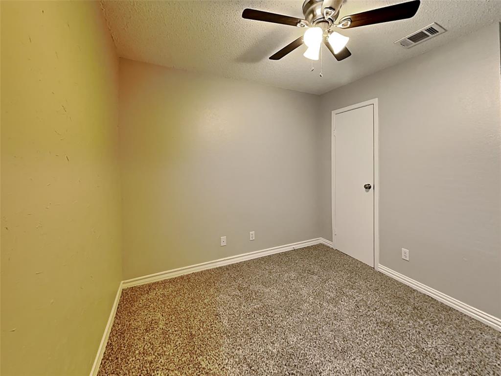 328 Teakwood Lane Property Photo 9