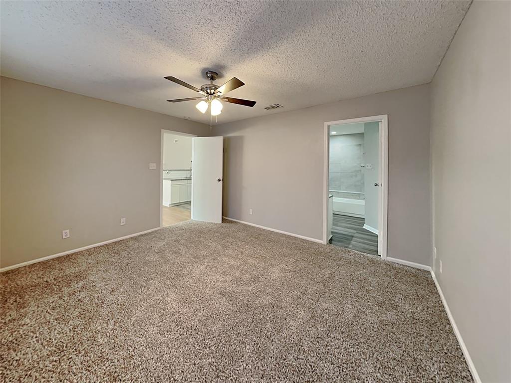 328 Teakwood Lane Property Photo 14