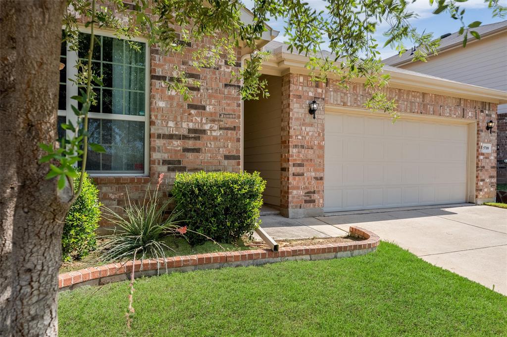5709 Del Rey Drive Property Photo 4