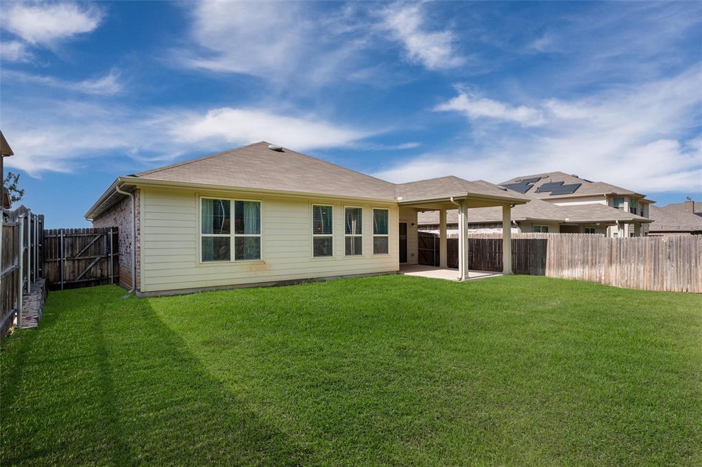 5709 Del Rey Drive Property Photo 31
