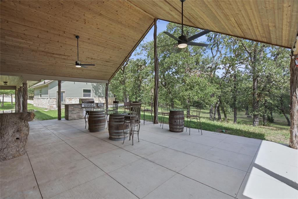 722 Three Skillet Road Property Photo 1