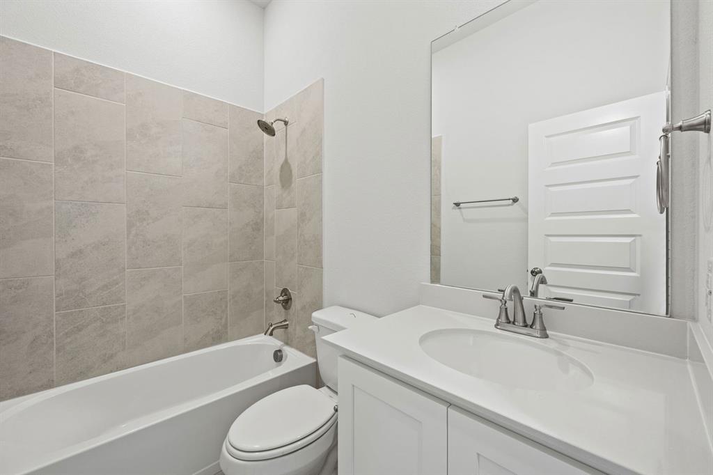 2301 Lafayette Drive Property Photo 15