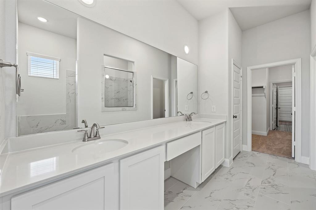 2301 Lafayette Drive Property Photo 20