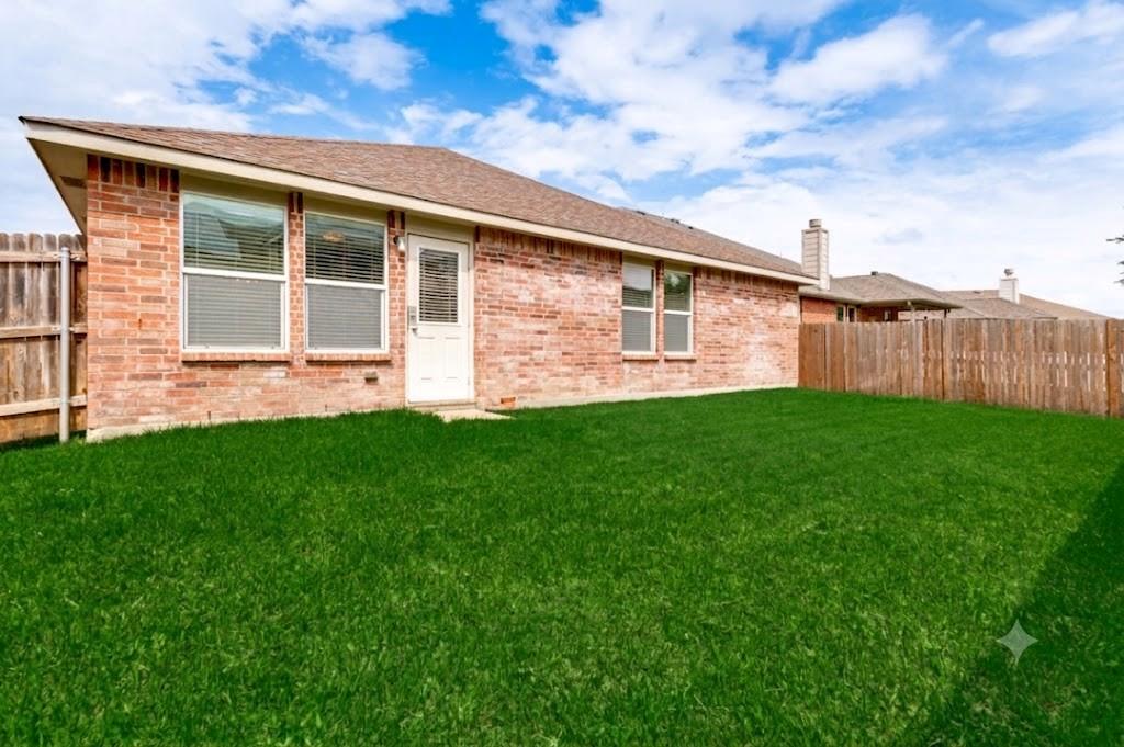 9010 Cloudveil Drive Property Photo 17