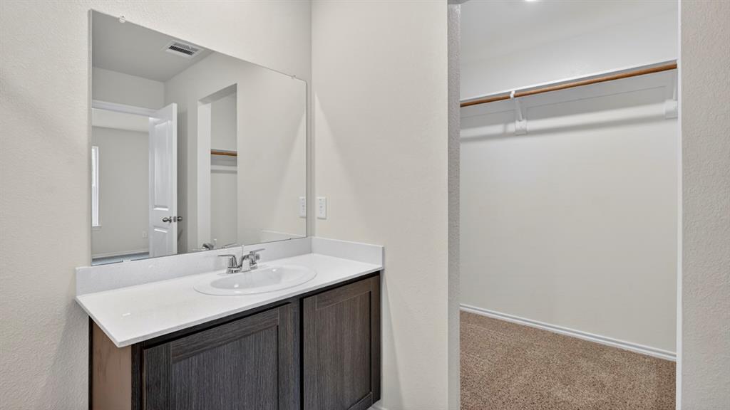 3411 Cedarwood Drive Property Photo 19