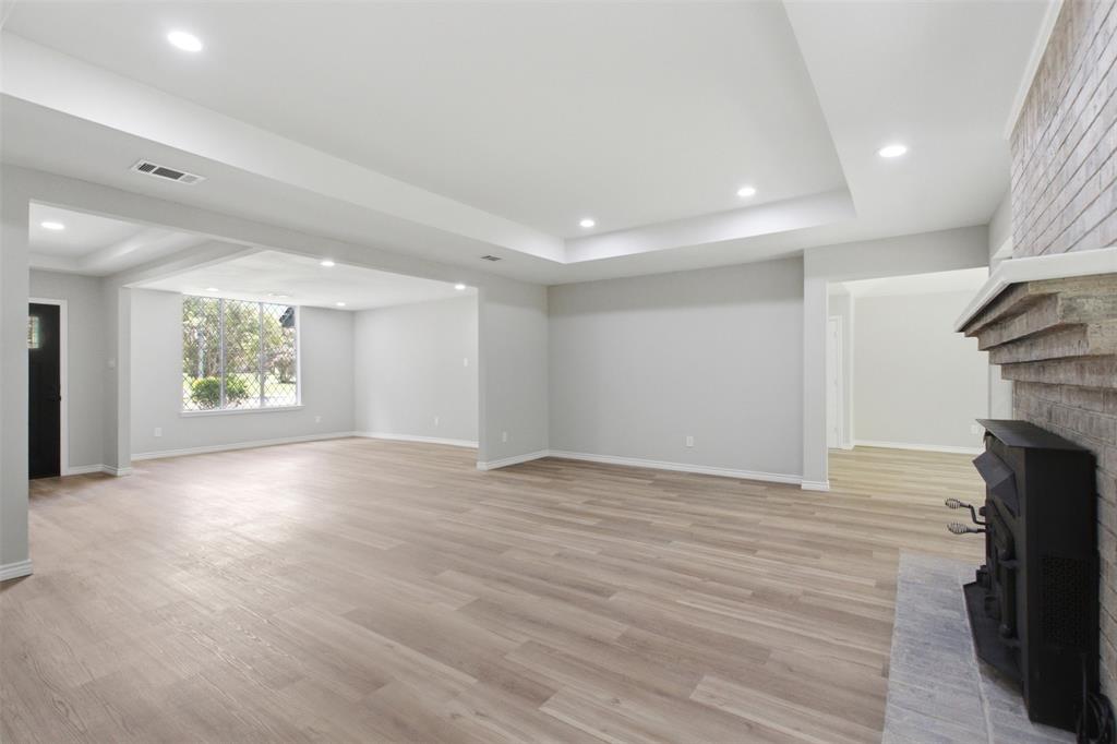 210 Squirebrook Drive Property Photo 6