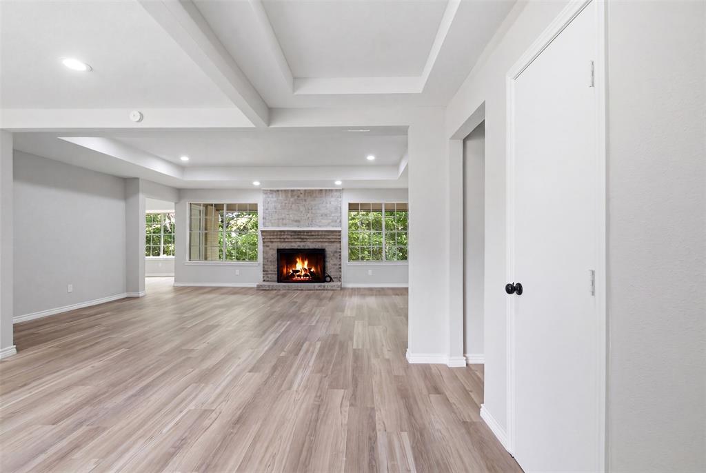 210 Squirebrook Drive Property Photo 8