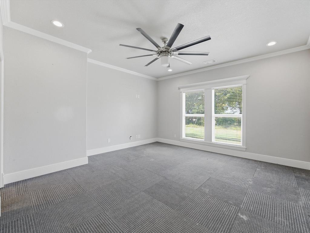 910 County Road 1111 Property Photo 26