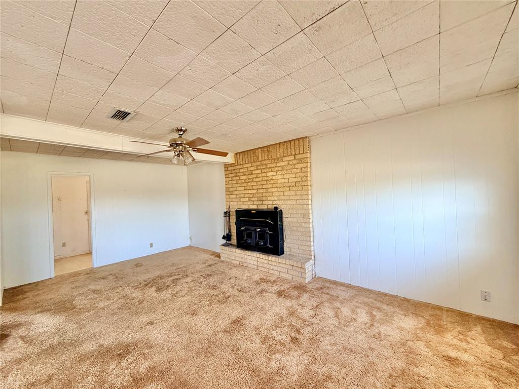 649 Mccartney Lane Property Photo 7