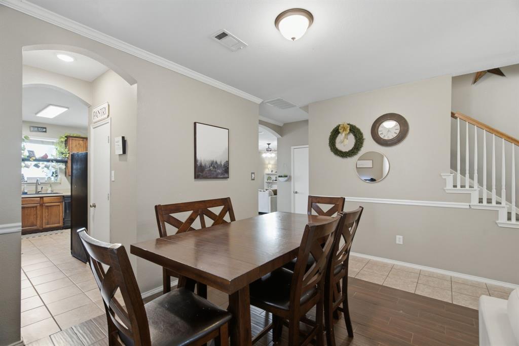 10805 Ambling Trail Property Photo 13